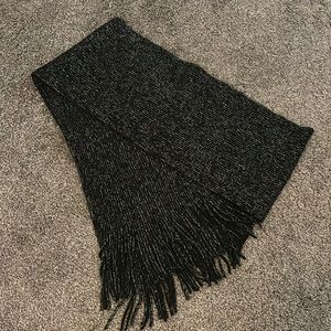 Black & silver scarf with fringe